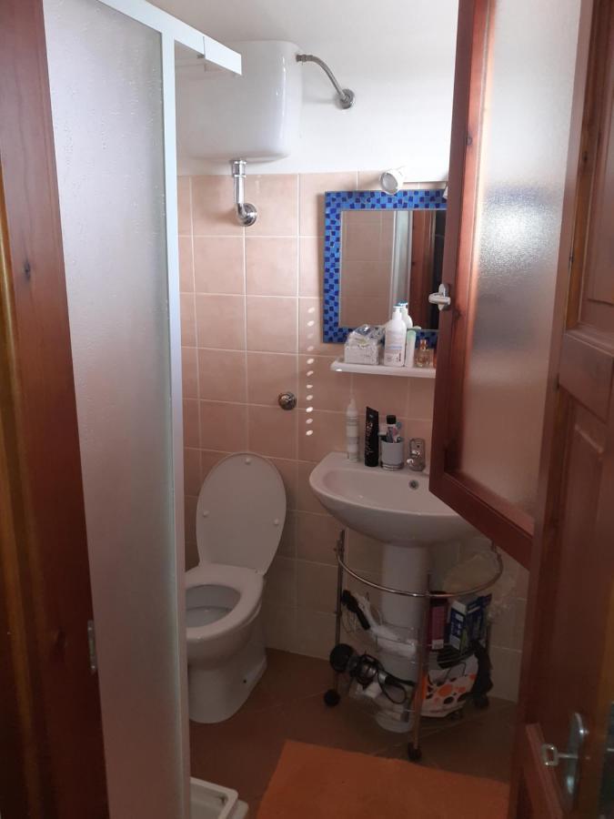 Villa Su Due Livelli Super Accessoriata Sant'Anna Arresi Luaran gambar