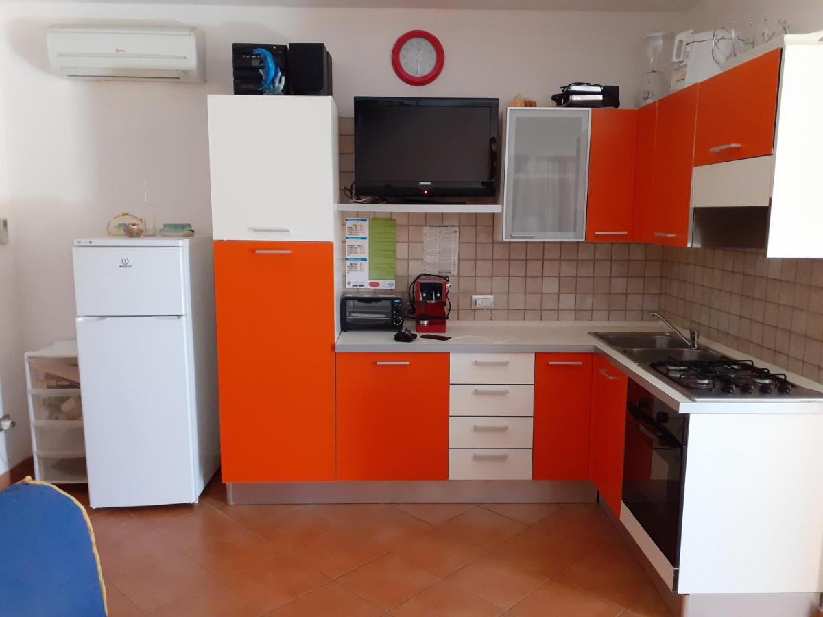 Villa Su Due Livelli Super Accessoriata Sant'Anna Arresi Luaran gambar